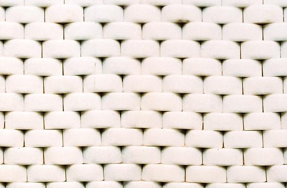 deferranti-stone-textures-basket-weave-braid-in-white-marble